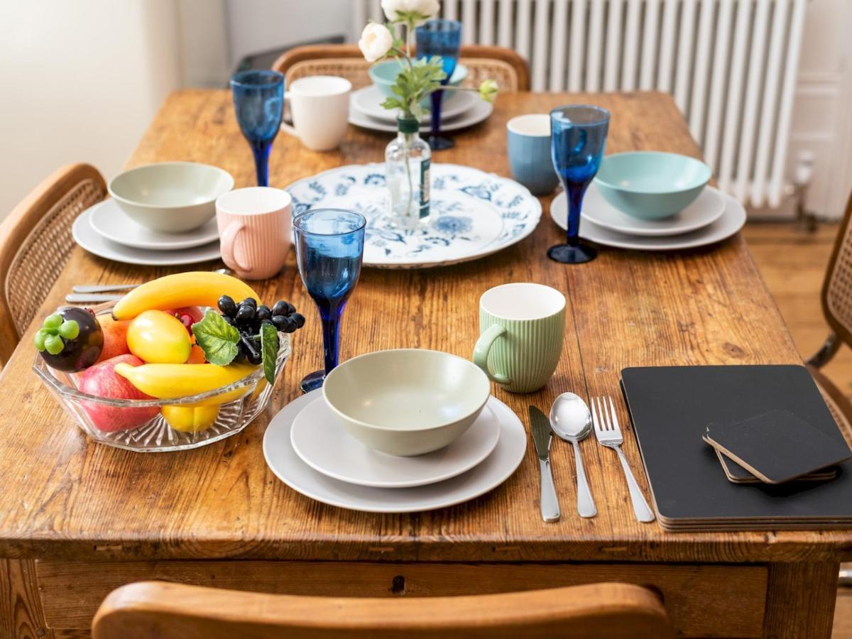 Pass The Keys Rustic And Quirky Flat In Charming Charlton Village ロンドン エクステリア 写真